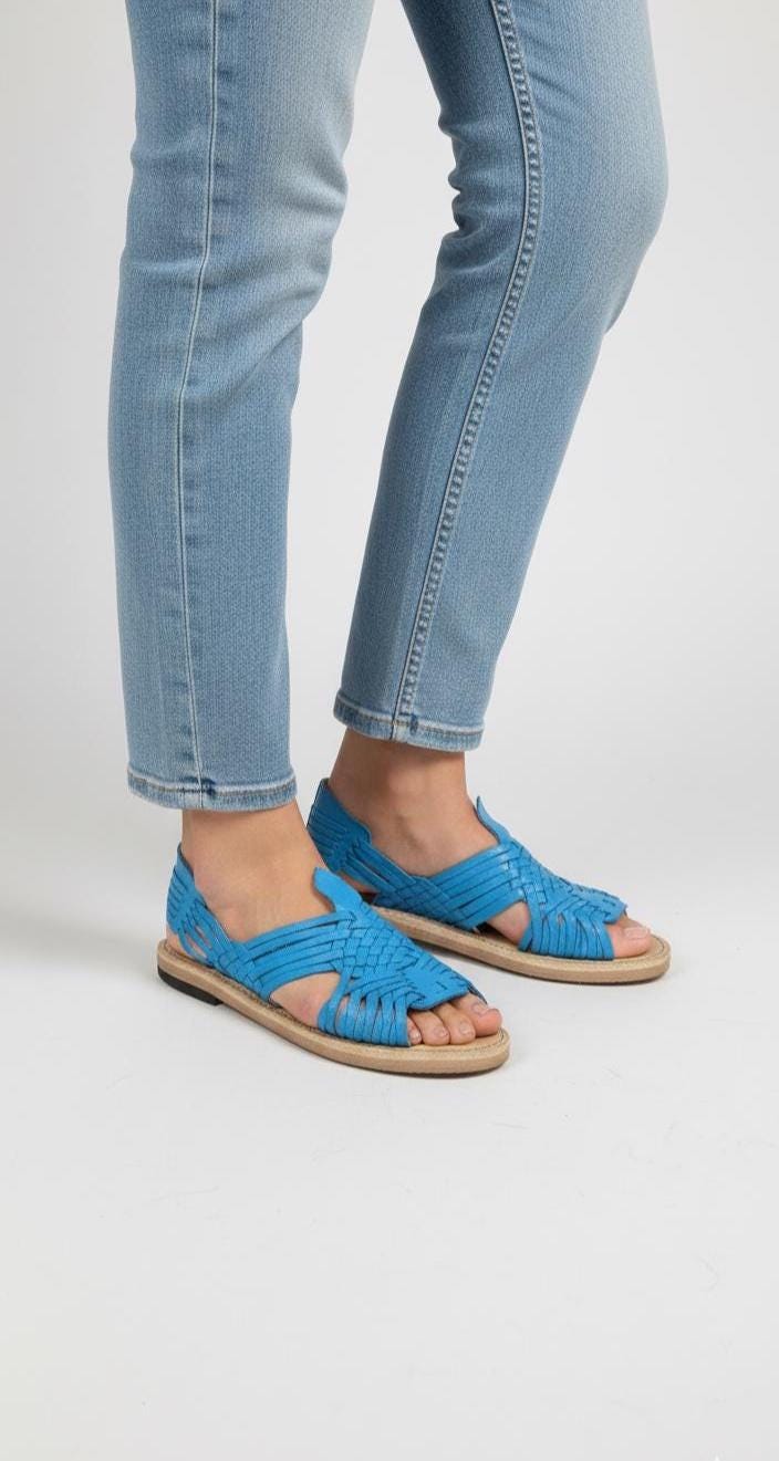 Mexican Huaraches for women, Pachuco, genuine leather, aqua color, open toe, made in Mexico