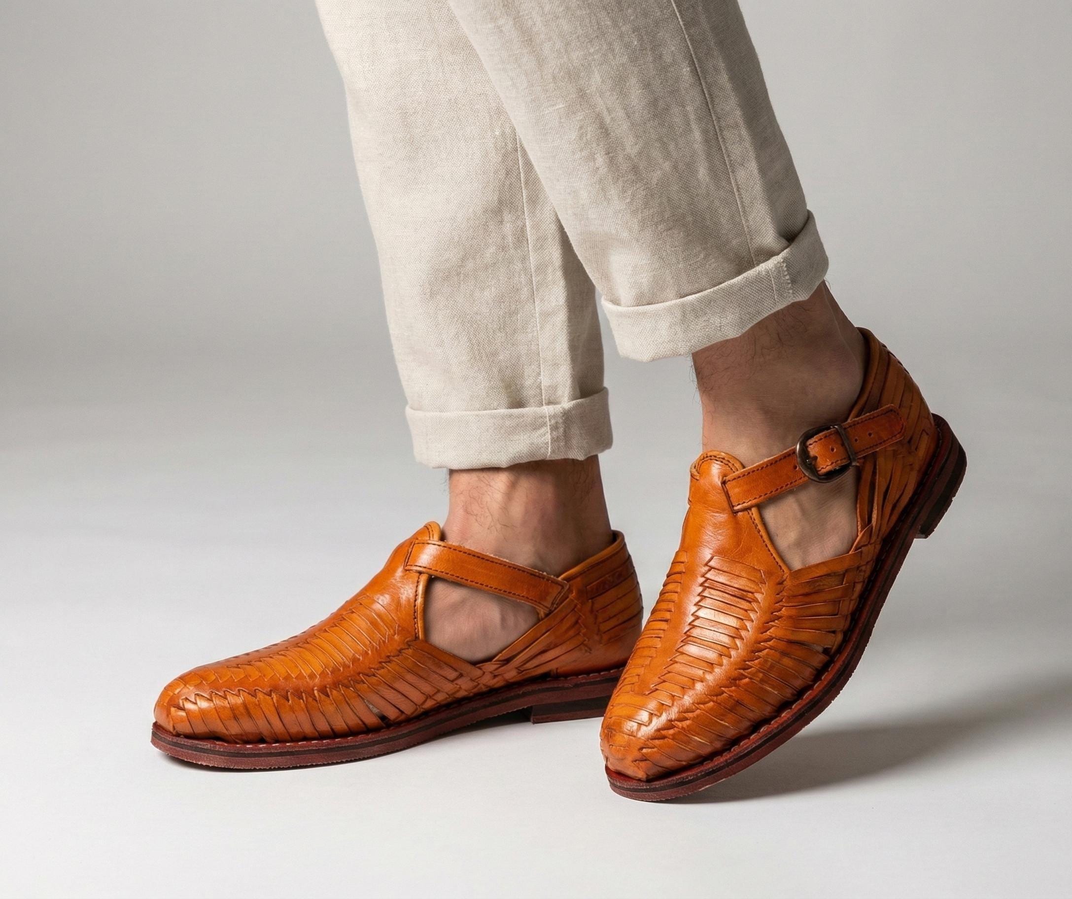 Men's huaraches with strap, Closed toe sandals. Made in Mexico, size 7 US - 14 US
